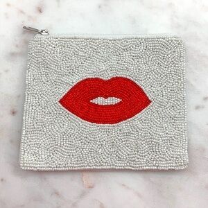Beaded lip coin purse